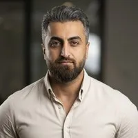 مصطفى نزار